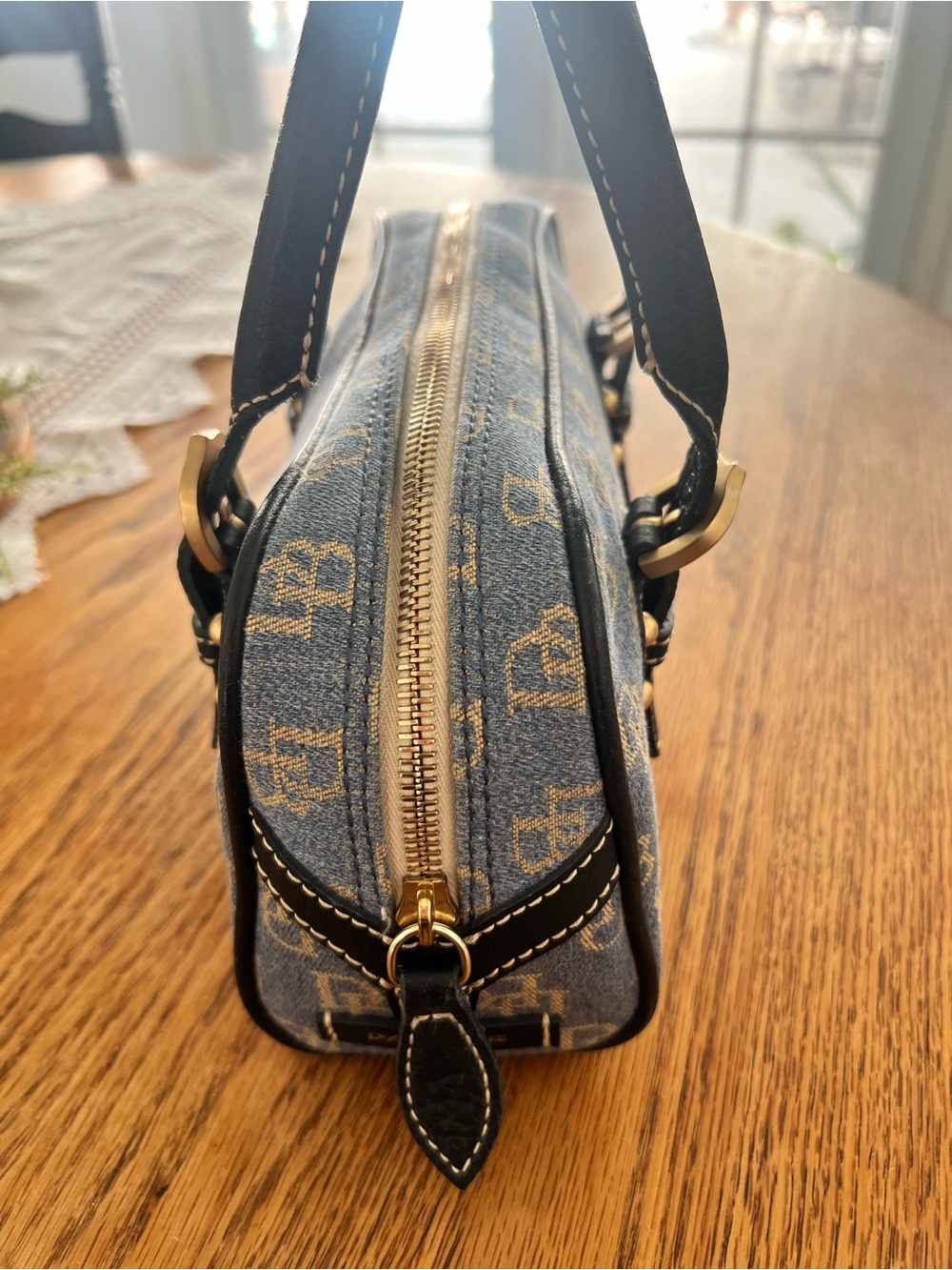 Dooney & Bourke Mini Barrel Bag - Picture 4 of 13